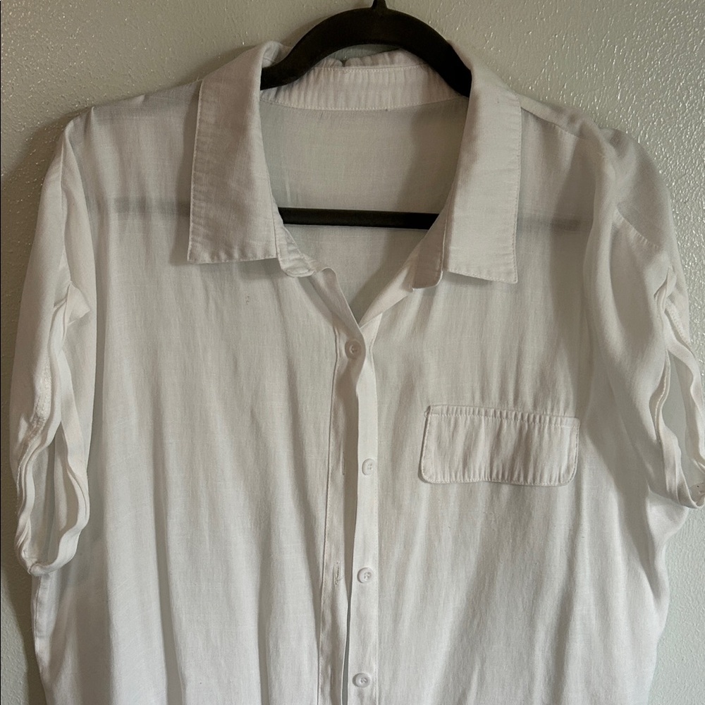 Classic White Women’s button down blouse 1XL - Picture 2 of 2